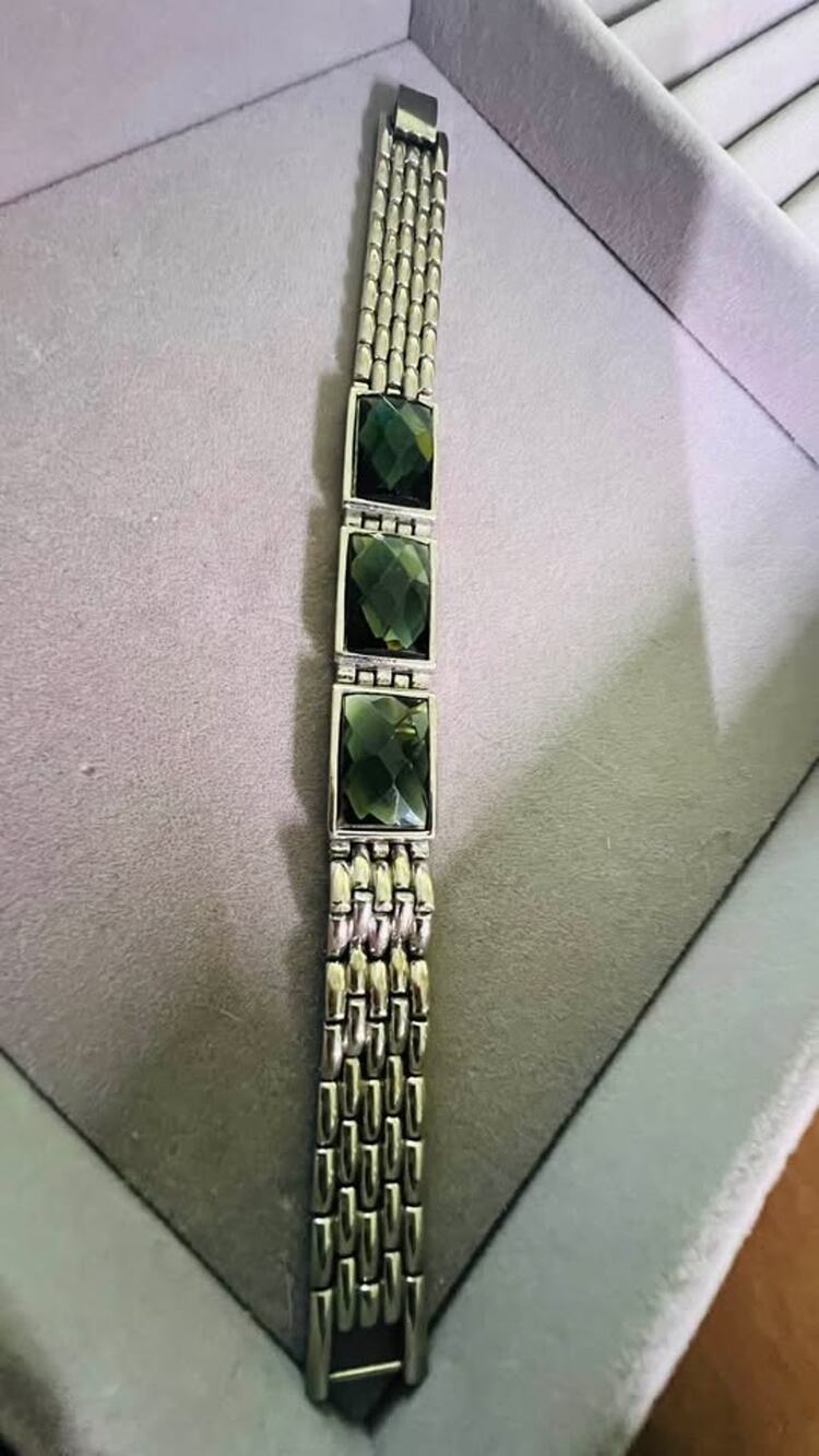 Vintage Dark Green Faceted Glass Bracelet Silver Tone Art Deco Style